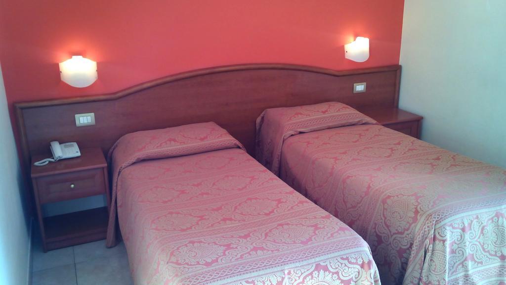 Hotel Giardino Modugno Quarto foto